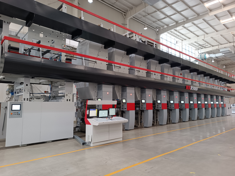 MK R100F  12色組塑料凹印機
最高速度400m/min，最薄PET膜12μm